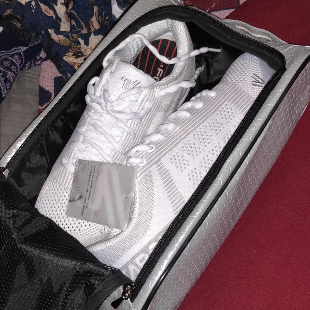 Men’s varsity shoes